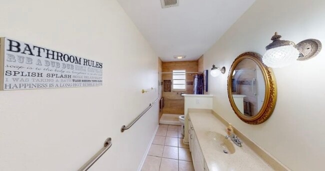 Building Photo - 1120 Brandywine Dr