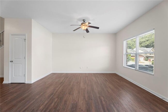 Building Photo - 1240 Faye Ct