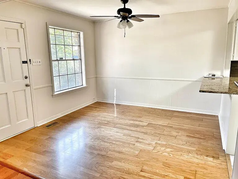 Building Photo - 4108 Royal Oak Dr