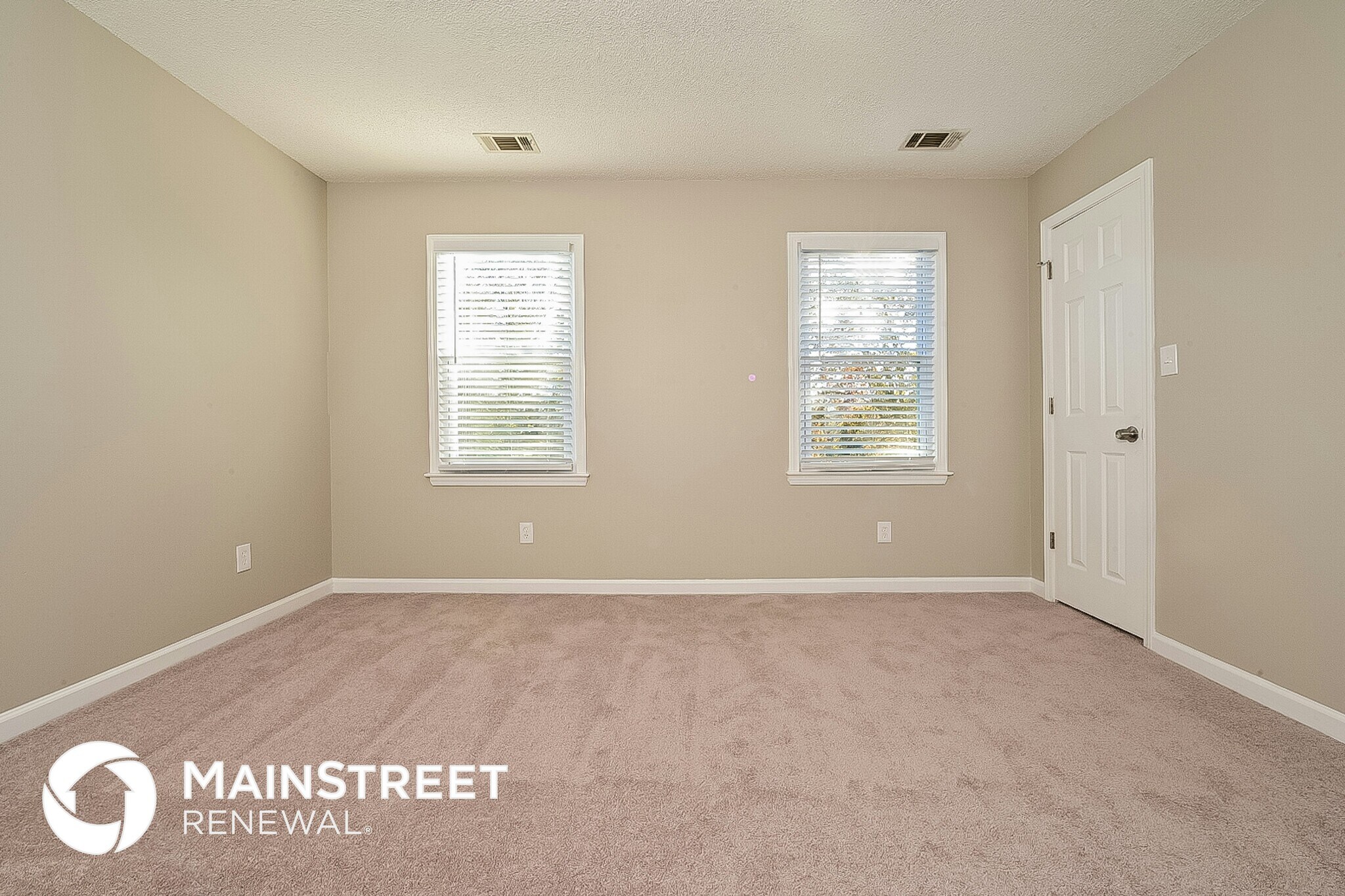 Building Photo - 310 Lakefront Dr