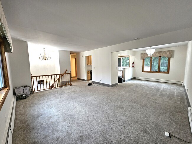 Building Photo - 9 Kitchell Pl