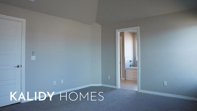 Building Photo - 5216 Bing Cir