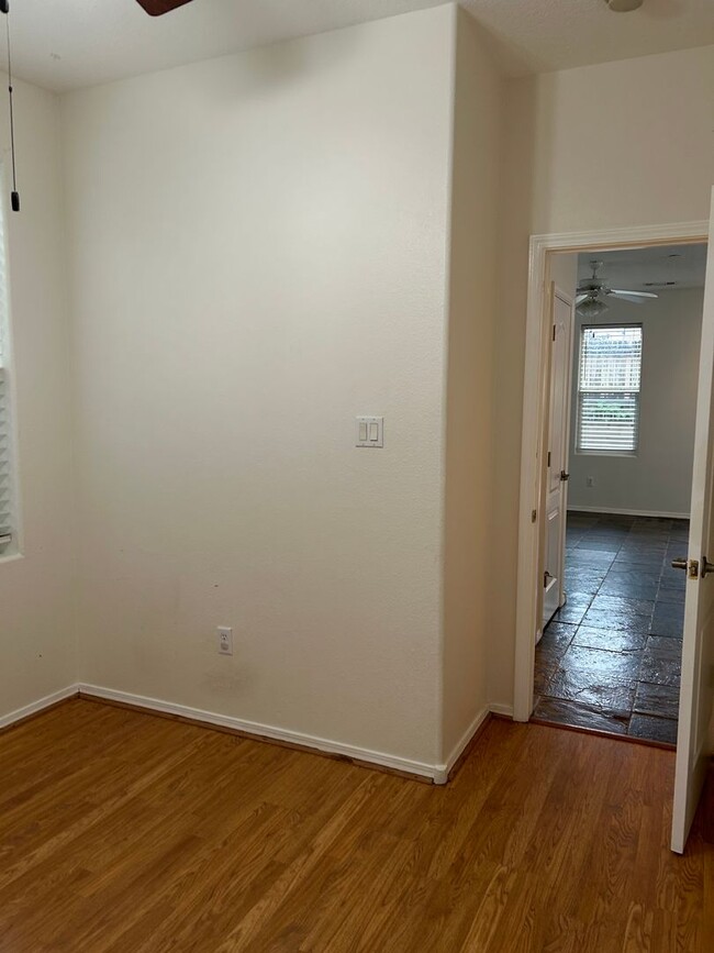 Building Photo - 4401 Santo Domingo St