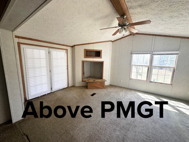 Building Photo - Campobello Country Living