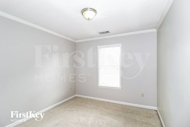 Building Photo - 726 Silver Sands Dr