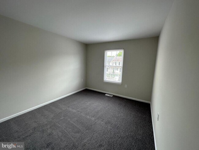 Building Photo - 7822 Brookview Ct