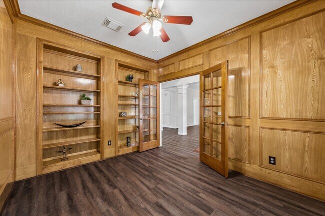 Building Photo - 11818 Orchard Mountain Dr