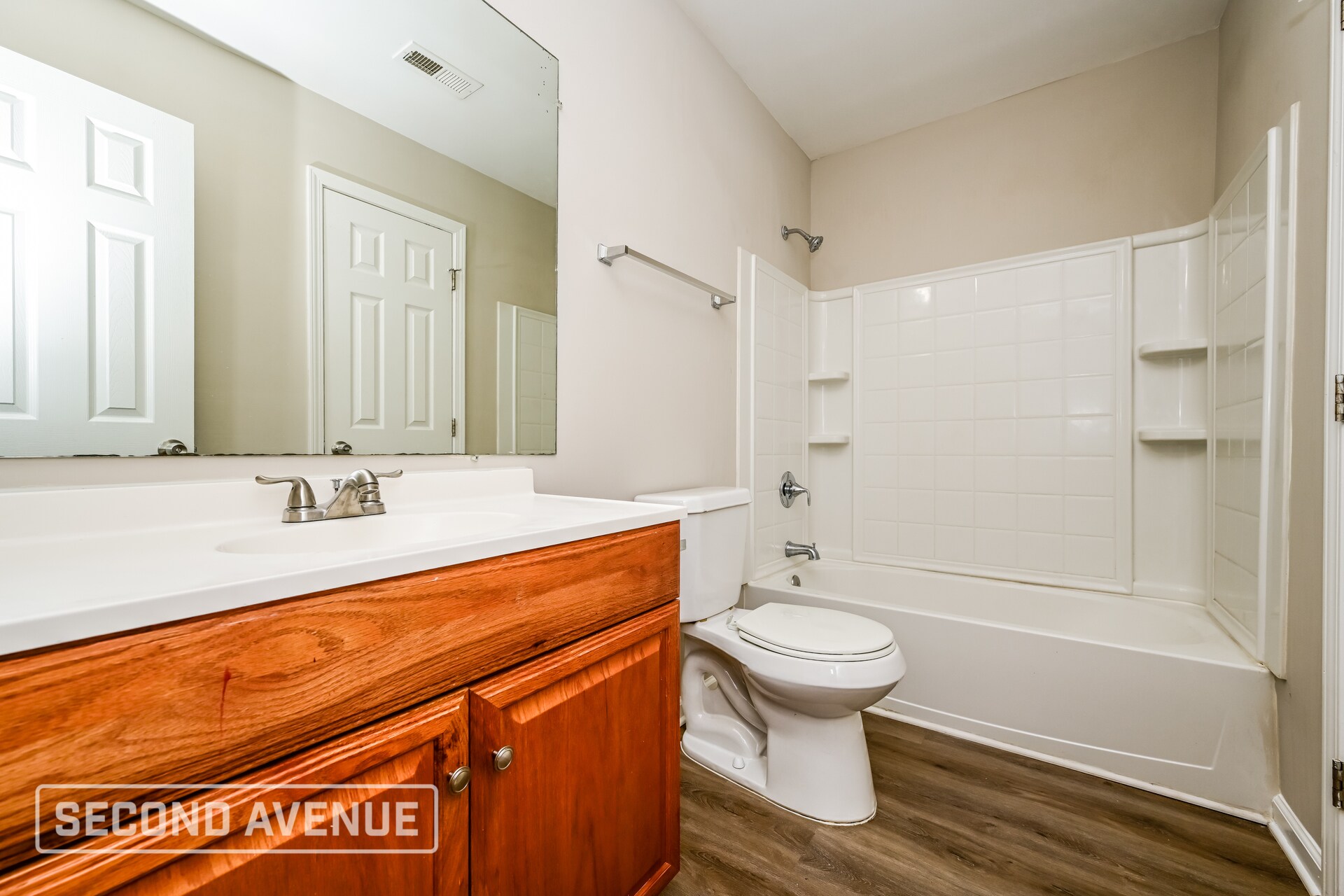 Building Photo - 2370 Iron Horse Dr