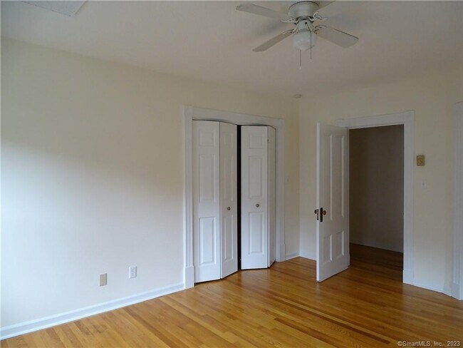 Building Photo - 85-87 S Main St