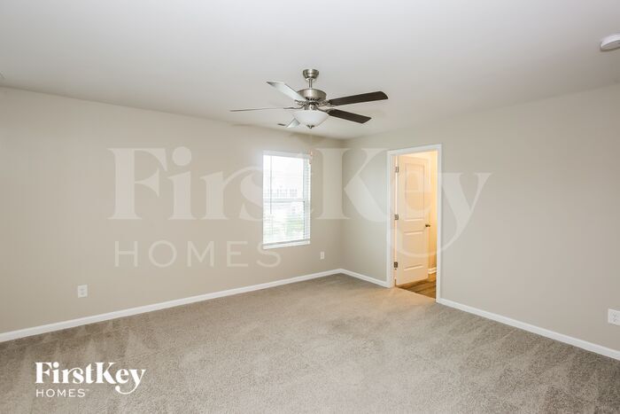 Building Photo - 10721 Rivergate Dr NW
