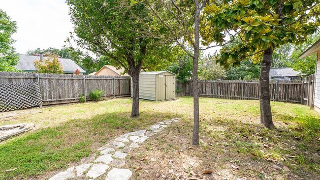 Building Photo - 11606 Parkfield Dr