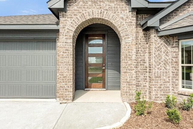 Building Photo - 920 Elk Rdg Run