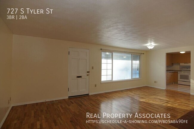 Building Photo - 727 S Tyler St