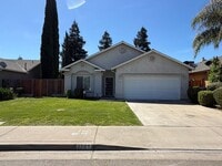 Building Photo - Spacious Single Story Home with Large Private Backyard & Covered Patio