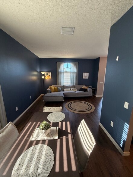 Building Photo - 4815 Pennecott Way