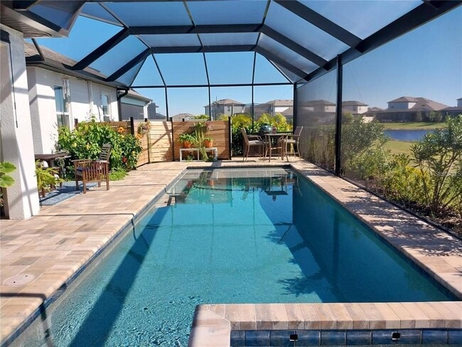 Building Photo - 5531 Native Henna Ct