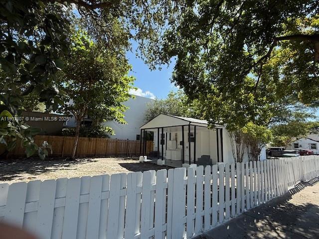 Building Photo - 445 NW 44th St