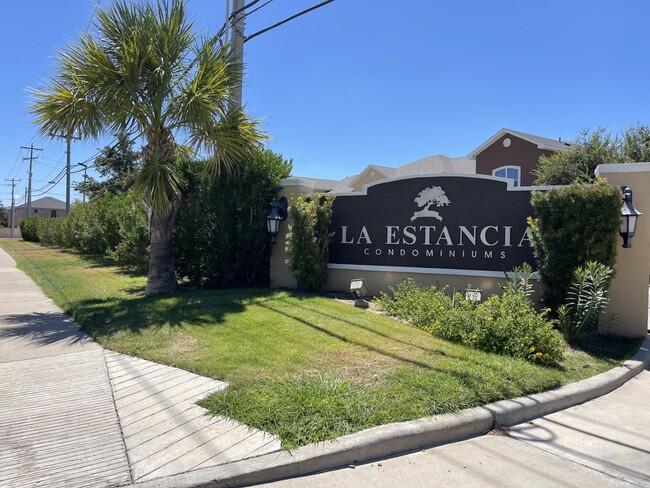 Building Photo - 2619 San Isidro Pkwy