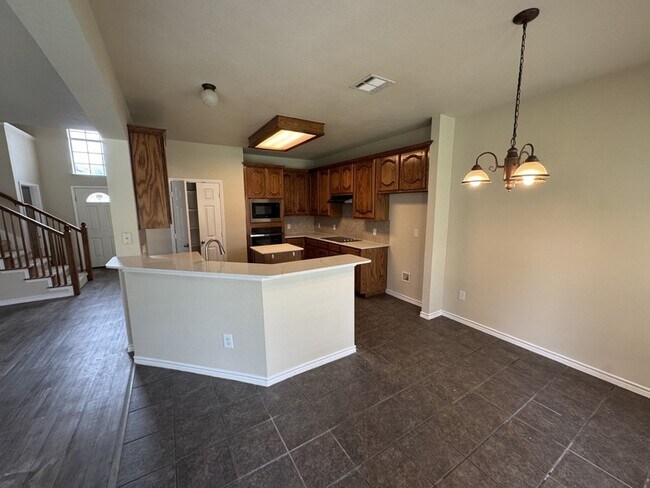 Building Photo - 8500 Riverwalk Trail