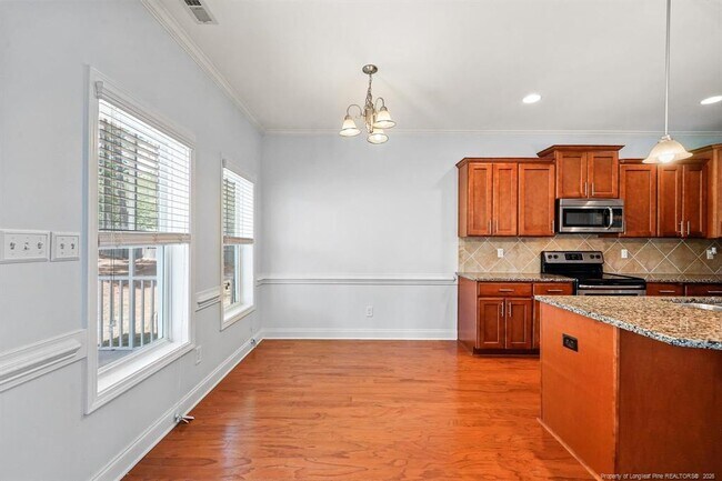 Building Photo - 204 Executive Dr