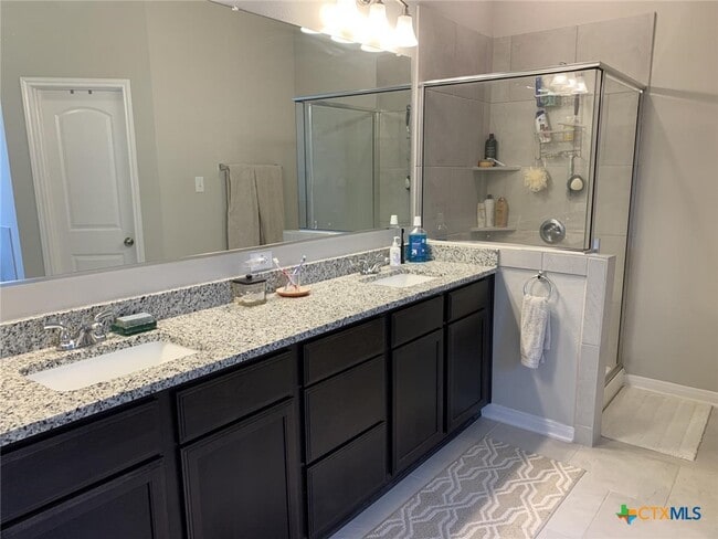 Building Photo - 1311 Kiskadee Branch Dr