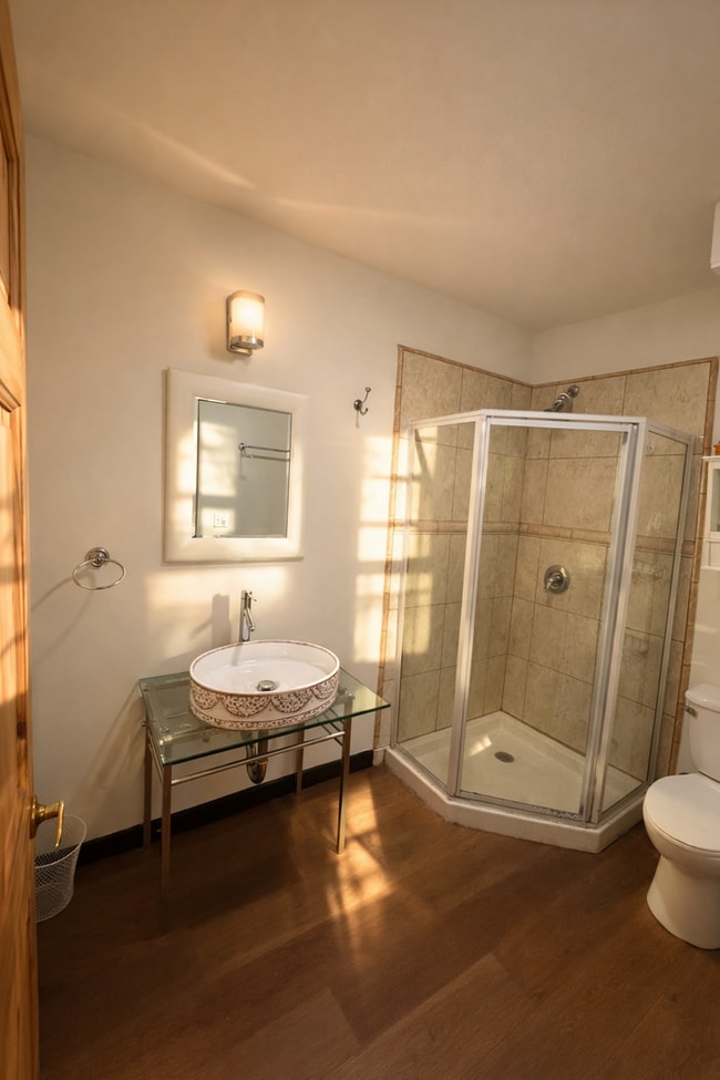 Building Photo - Gemina II-1361 1/2