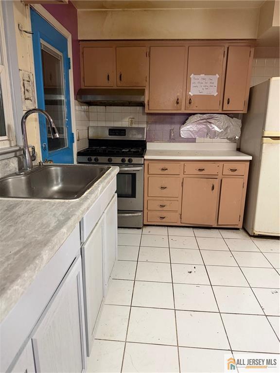 Building Photo - 291 Wood Ave