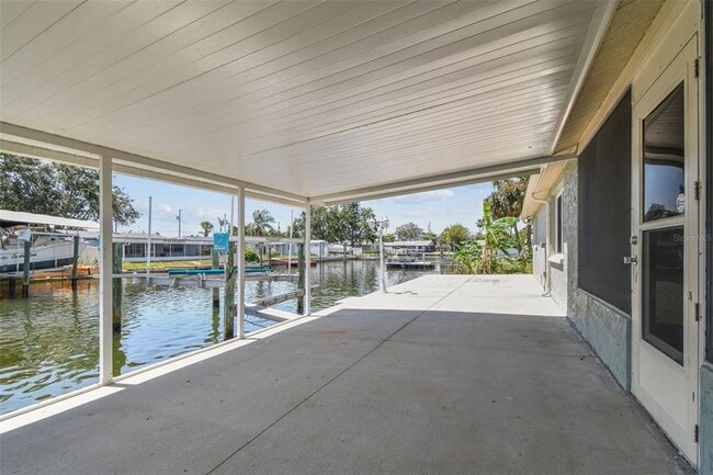 Building Photo - 13909 Berkowitz Ave