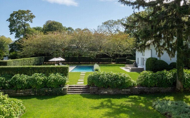 Building Photo - 20 Jefferson St