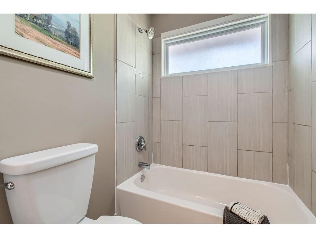 Building Photo - 1316 Holdridge Ter