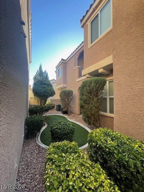 Building Photo - 1020 Larkspur Point Ct