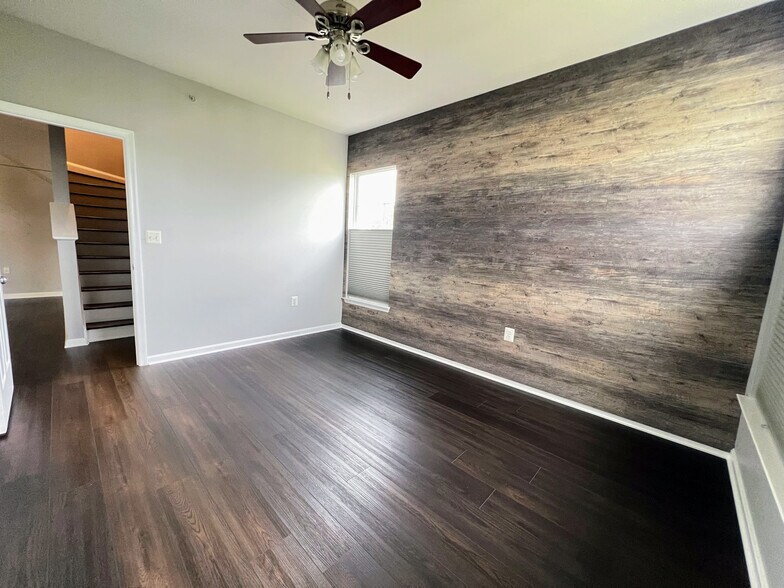 Building Photo - 5130 Brittney Elyse Cir