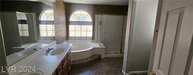 Building Photo - 843 Trout Stream Ct