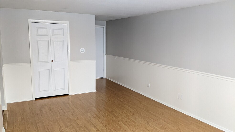 Living Room - 29 Woodbine St