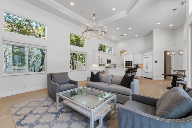 Building Photo - 128 Abondance Dr