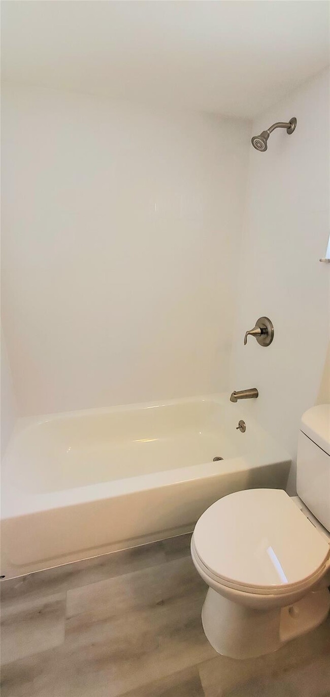 Building Photo - 3013 NW 92nd Ave