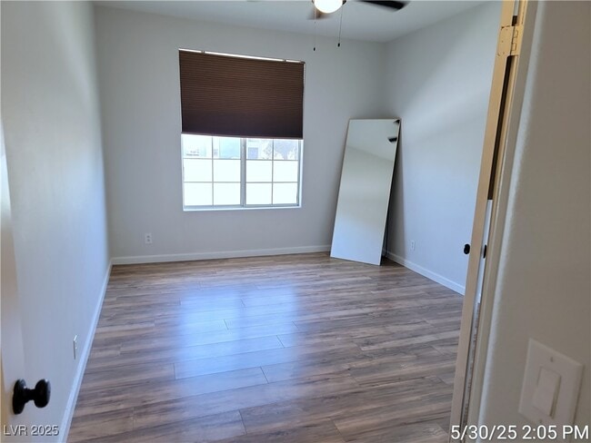 Building Photo - 2201 Ramsgate Dr