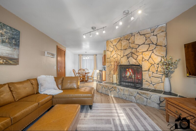 Building Photo - 4401 Reka Dr