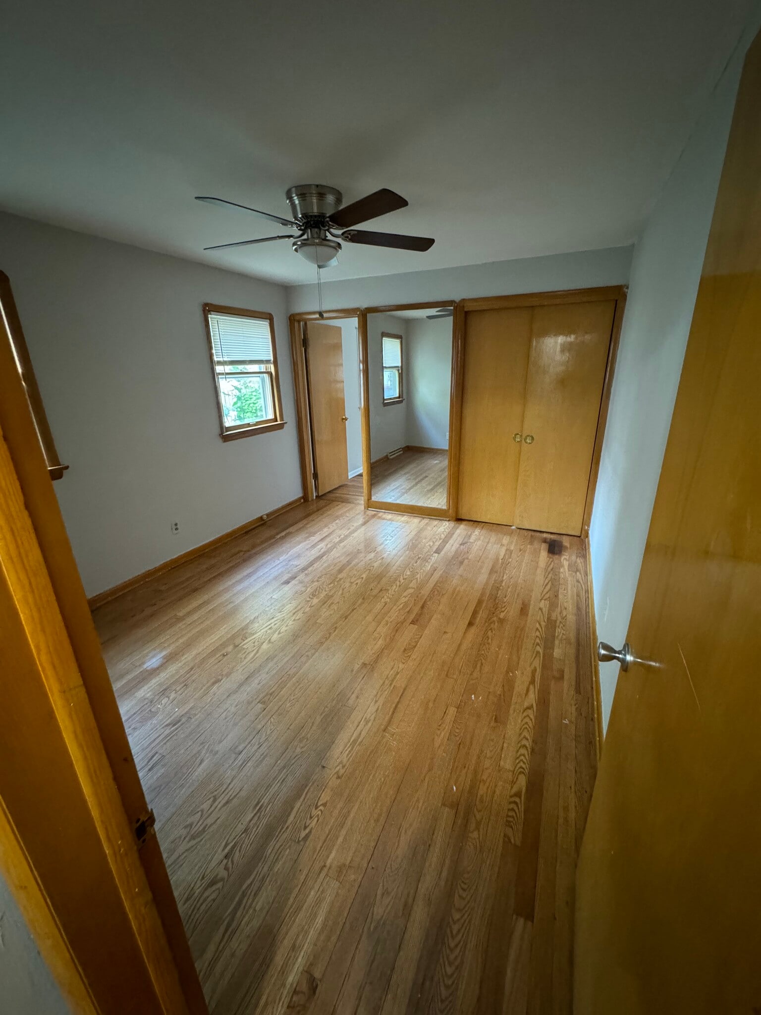Building Photo - 3855 W 133rd St