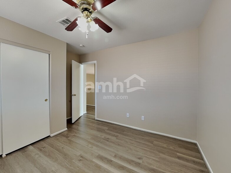 Building Photo - 5934 Bushra Ct