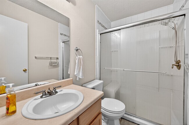 Building Photo - 11902 Rolling Stream Dr