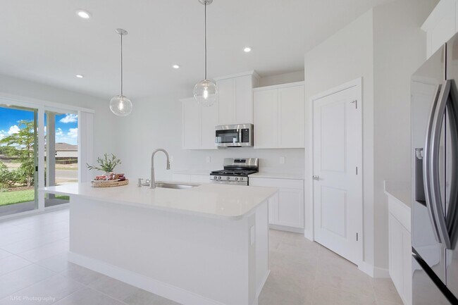 Building Photo - 81 White Pelican Ln