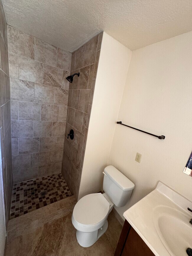 Building Photo - 2305 Ken Venturi Ln