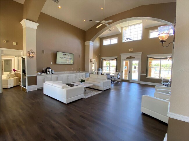 Building Photo - 7511 Seurat St