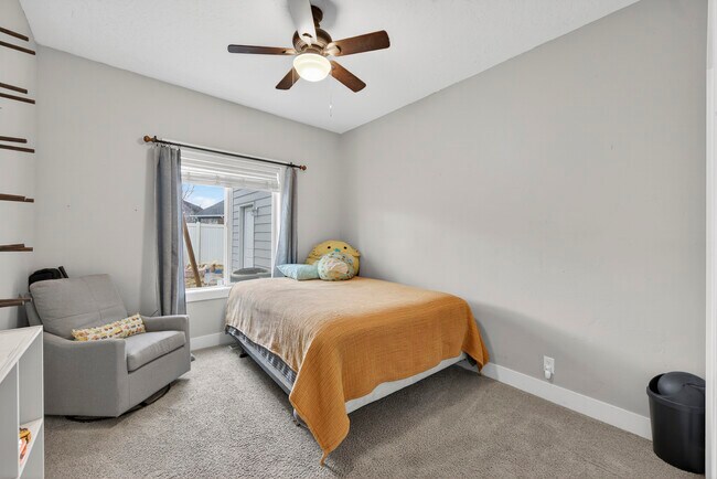 Building Photo - 2110 S Herron Dr