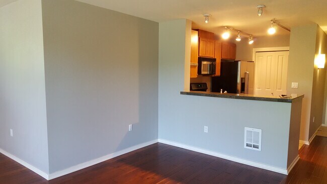 Dining Area - 2901 NE Blakeley St