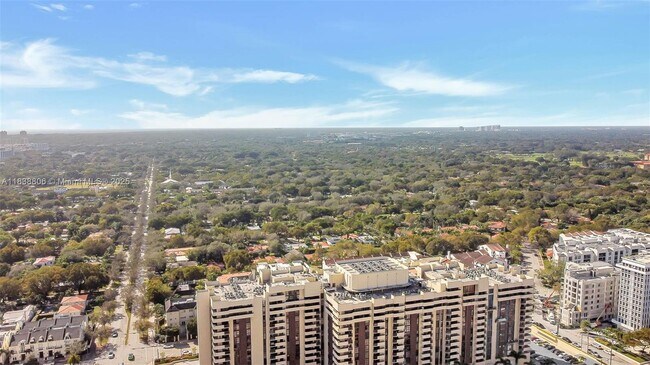 Building Photo - 600 Biltmore Way