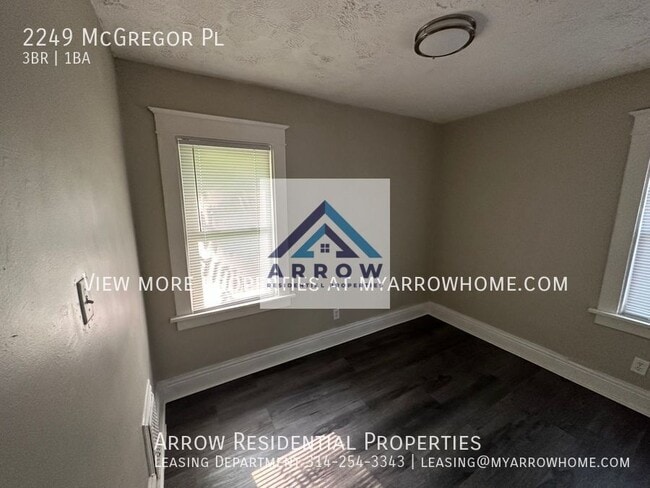 Building Photo - 2249 Mcgregor Pl