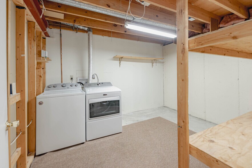 Building Photo - 3172 Meadow Trail Dr