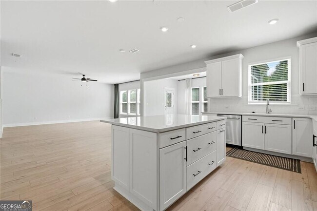 Building Photo - 4719 Wilderness Trl
